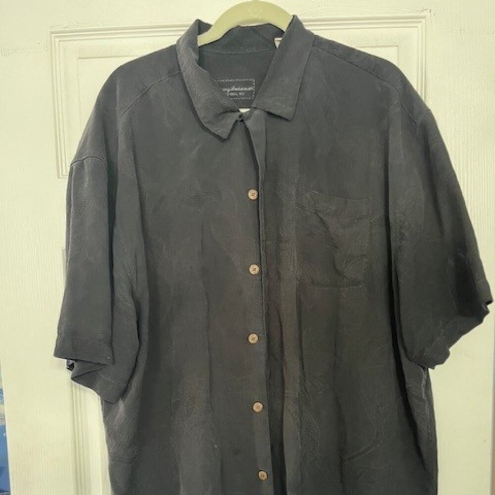 Classic Tommy Bahama Camp Shirt - Black - XLX